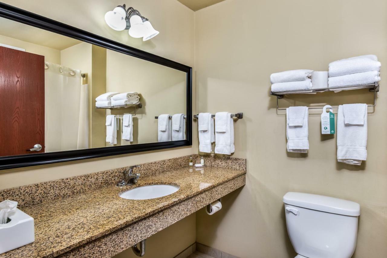 Cobblestone Inn&Suites - Vinton, IA Extérieur photo