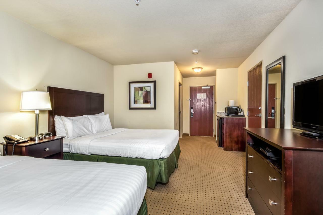 Cobblestone Inn&Suites - Vinton, IA Extérieur photo